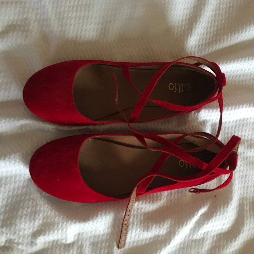 Ollio Red Velvet Ballet Flats